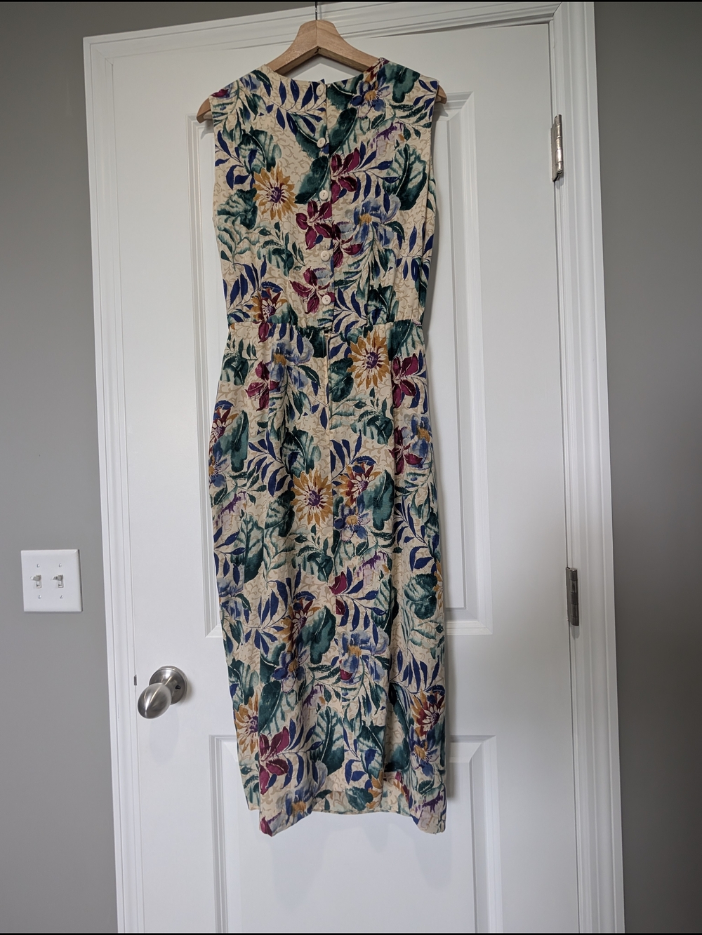 Vintage Maggie Moo 100% Silk Dress Womens 12P Petite Floral Midi Sleeveless